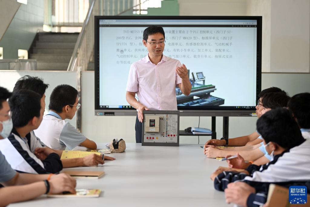 巴适游戏下载